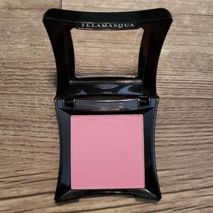 Illamasqua Blush in Nymph